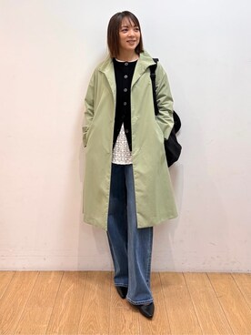 「INDIVI（インディヴィ）の【撥水／軽量】ミニマル スタンドカラーコート（その他アウター、グリーン系）」を使った、mikkoさん（レディース・159cm）の春コーディネート