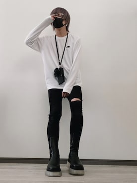 ショルダーバッグを使った 厚底ブーツ のメンズ人気ファッションコーディネート Wear