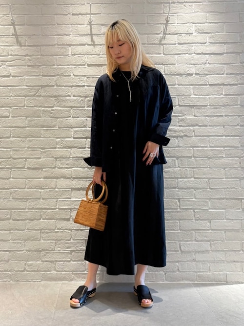 ＊美品【ギャルリーヴィ】オールインワン　リネン　キュプラ　シルク　黒系　36 美品【ギャルリーヴィ】オールインワン リネン キュプラ シルク