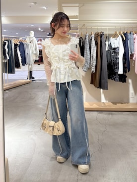 「w closet（ダブルクローゼット）のハートミラー付きショルダーバッグ（トートバッグ、ホワイト系）」を使った、kanonさん（レディース・152cm）の春コーディネート