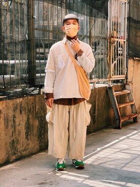「NEW BALANCE（ニューバランス）のアイテム（スニーカー、グリーン系）」を使った、Ivan Shihさん（メンズ）の冬コーディネート
