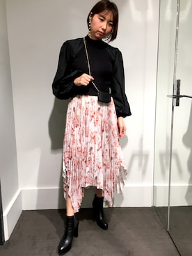 「リブニット」｜「アイテム（その他トップス）」を使った、Miaさん（レディース・162cm）の春コーディネート