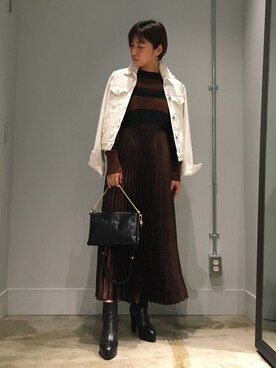 「プリーツ」｜「アイテム（デニムジャケット）」を使った、Miaさん（レディース・162cm）の春コーディネート