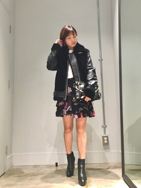 「ムートン」｜「アイテム（その他アウター）」を使った、Miaさん（レディース・162cm）の秋コーディネート