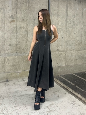 山本莉子さんのコーディネート