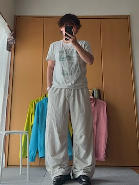 「UNIQLO（ユニクロ）のアイテム（パンツ、ホワイト系）」を使った、暇人さん（メンズ・165cm）の夏コーディネート