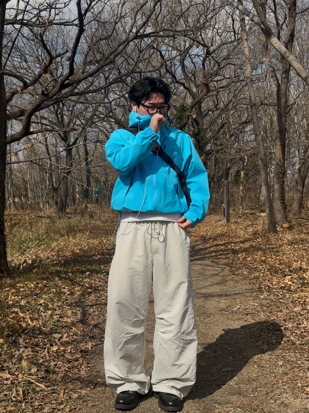 暇人｜YOLOのマウンテンパーカーを使ったコーディネート - WEAR