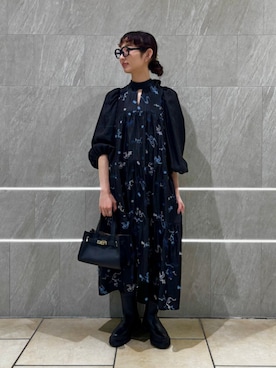 「ティアードワンピース」｜浅野さん（レディース・158cm）の秋コーディネート