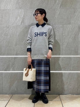 「SHIPS（シップス）のアイテム（スウェット）」を使った、浅野さん（レディース・158cm）の秋コーディネート