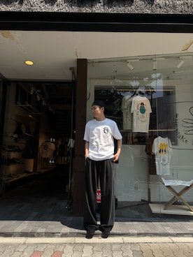 「The Make Happy Studio（ザメイクハッピーストゥディオ）のアイテム（T Shirts、ホワイト系）」を使った、kanjinhoshiさん（メンズ・178cm）の秋コーディネート