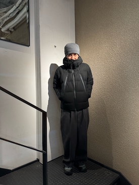 「DESCENTE ALLTERRAIN（デサント　オルテライン）のDESCENTE ALLTERRAIN / オルテライン 水沢ダウンジャケット "マウンテニア"（Down Jacket / Coat、ブラック系）」を使った、kanjinhoshiさん（メンズ・178cm）の秋コーディネート