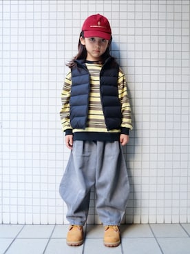 「アイテム（ダウンベスト）」を使った、REOさん（キッズ・120cm）の秋コーディネート
