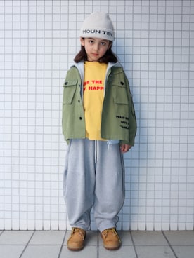 「GRISのアイテム」を使った、REOさん（キッズ・125cm）の春コーディネート