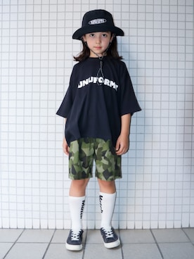 「devirock（デビロック）のデザインいろいろ 無地ワンポイント＆総柄 ミニ裏毛ハーフパンツ（その他パンツ、グリーン系）」を使った、REOさん（キッズ・125cm）の夏コーディネート