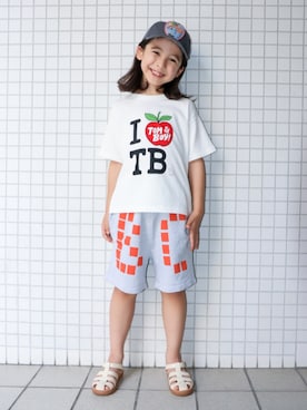 「BOBO CHOSES（ボボショーズ）のアイテム」を使った、REOさん（キッズ・125cm）の夏コーディネート