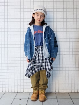 「BOBO CHOSES（ボボショーズ）のBobo Choses 半袖Tシャツ【キッズ】（Tシャツ/カットソー、ブルー系）」を使った、REOさん（キッズ・125cm）の春コーディネート