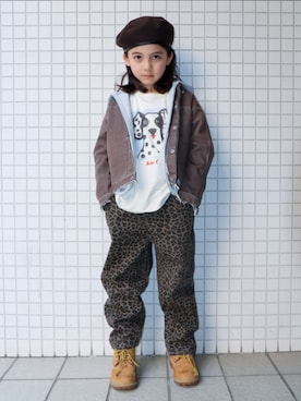 「GRISのアイテム」を使った、REOさん（キッズ・125cm）の春コーディネート