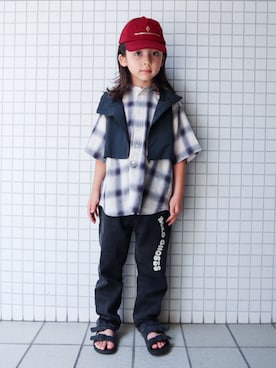 「アイテム（シューズ）」を使った、REOさん（キッズ・120cm）の夏コーディネート