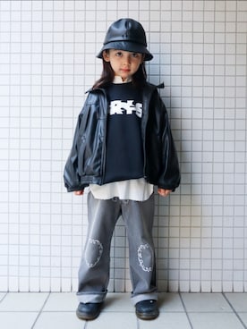 「GRISのアイテム」を使った、REOさん（キッズ・120cm）の冬コーディネート