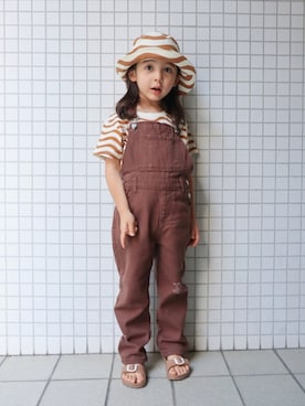 「UNIQLO（ユニクロ）のアイテム（帽子）」を使った、REOさん（キッズ・110cm）の春コーディネート