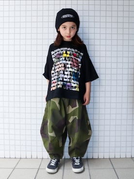 「CONVERSE（コンバース）のアイテム（シューズ）」を使った、REOさん（キッズ・125cm）の春コーディネート
