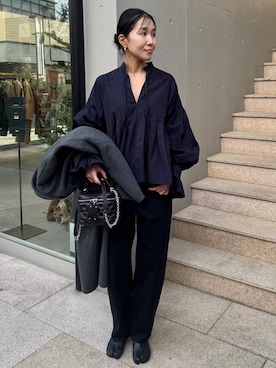 「アイテム（チェスターコート）」を使った、hirocoさん（レディース・162cm・40代）の冬コーディネート