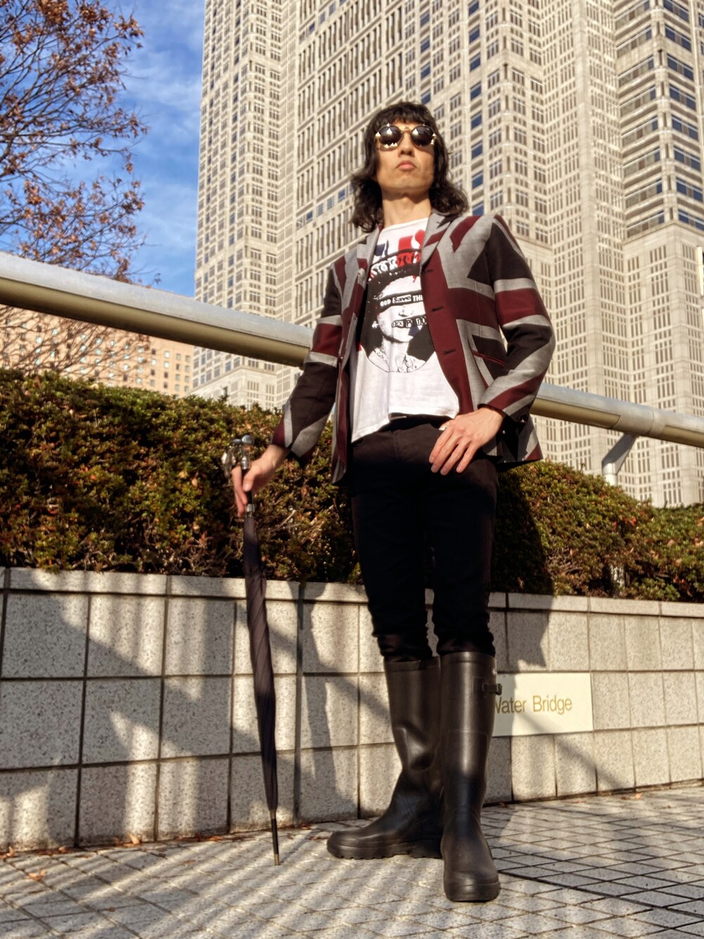 REATS TAILOR ZAZOUSのテーラードジャケットを使った人気ファッション
