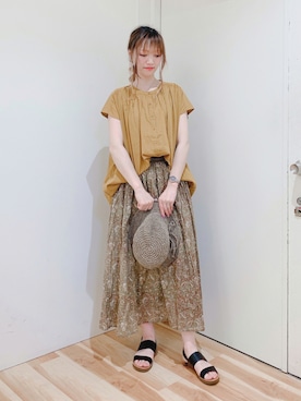 「Samansa Mos2 blue（サマンサモスモスブルー）のアイテム（スカート）」を使った、miki.mさん（レディース・165cm・30代）の夏コーディネート
