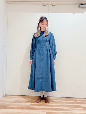 「Samansa Mos2 blue（サマンサモスモスブルー）のアイテム（シャツワンピース）」を使った、miki.mさん（レディース・165cm）の秋コーディネート