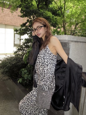 「GYDA（ジェイダ）のSPARKLEサテンプリーツロンパース（つなぎ/オールインワン、その他）」を使った、HARUKIさん（レディース・158cm）の春コーディネート