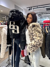 m@プロフ必見 GGエコファーショートフードコート GYDA ブルゾン アウター GGエコファーショートフードコート