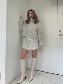 即日発送！GYDA BACKスリット ベルトデザインブーツ　アイボリー ジェイダ GYDA ストレッチチャンキーブーツ （アイボリー
