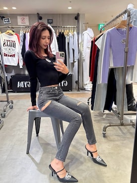 「GYDA（ジェイダ）のアイテム（パンプス）」を使った、HARUKIさん（レディース・158cm）の秋コーディネート