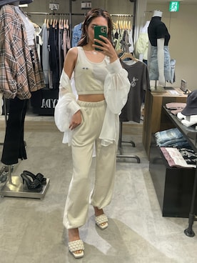 「SET UP」｜「アイテム（スウェットパンツ）」を使った、harukiさん（レディース・158cm）の春コーディネート