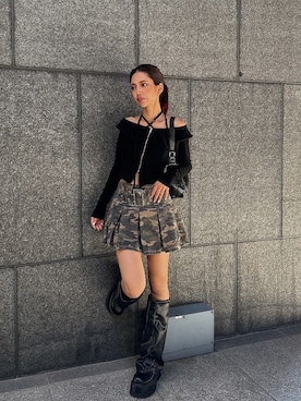 「アイテム（デニムスカート）」を使った、harukiさん（レディース・158cm）の秋コーディネート
