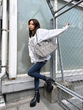 「GYDA（ジェイダ）のアイテム」を使った、HARUKIさん（レディース・158cm）の冬コーディネート