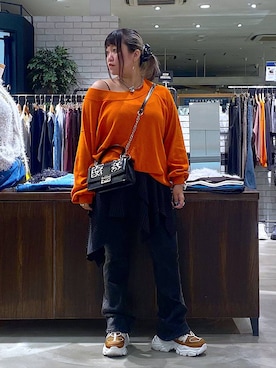 「アイテム（ハンドバッグ）」を使った、miii.さん（レディース・151cm・30代）の秋コーディネート