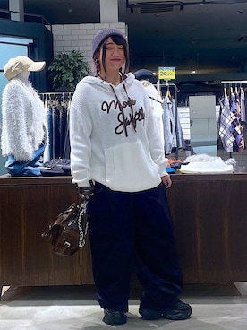 「アイテム（カーゴパンツ）」を使った、miii.さん（レディース・151cm）の秋コーディネート