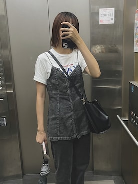 Hayley さんのコーディネート