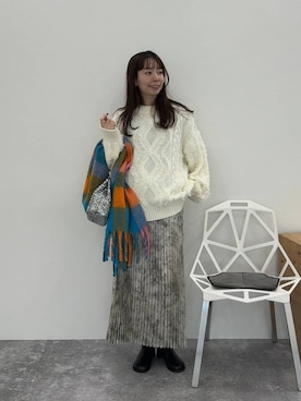 「アイテム（ストール/ショール）」を使った、mizkさん（レディース・162cm・30代）の秋コーディネート