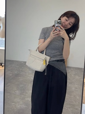 「LEPSIM（レプシィム）のシアースカーフ　665352（バンダナ/スカーフ、ブラック系）」を使った、mizkさん（レディース・162cm）の夏コーディネート