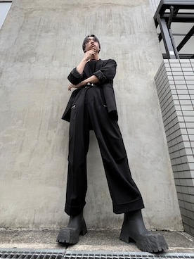 「DANKE SCHON（ダンケシェーン）のアイテム（スラックス）」を使った、ながさきたいがさん（メンズ・169cm）の春コーディネート