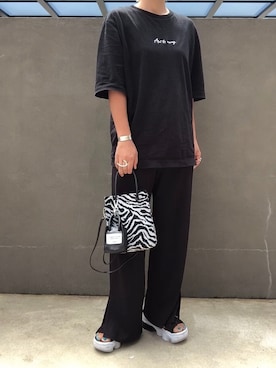 「ALTROSE（アルトローズ）のアイテム（ショルダーバッグ）」を使った、ⓒⓗⓘーⓒⓗⓐⓝさん（レディース・161cm）の秋コーディネート