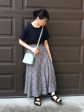 「花柄スカート」｜まめさん（レディース・156cm・10代）の夏コーディネート