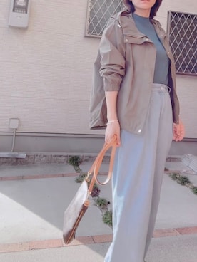 「春服デビュー宣言」｜「アイテム（マウンテンパーカー）」を使った、hitomihさん（レディース・171cm）の春コーディネート