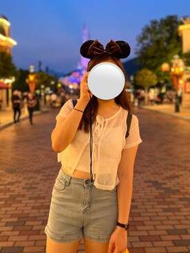 「disney」｜「アイテム（アナログ腕時計）」を使った、hannah ʕ •ᴥ•ʔさん（レディース・165cm）の秋コーディネート