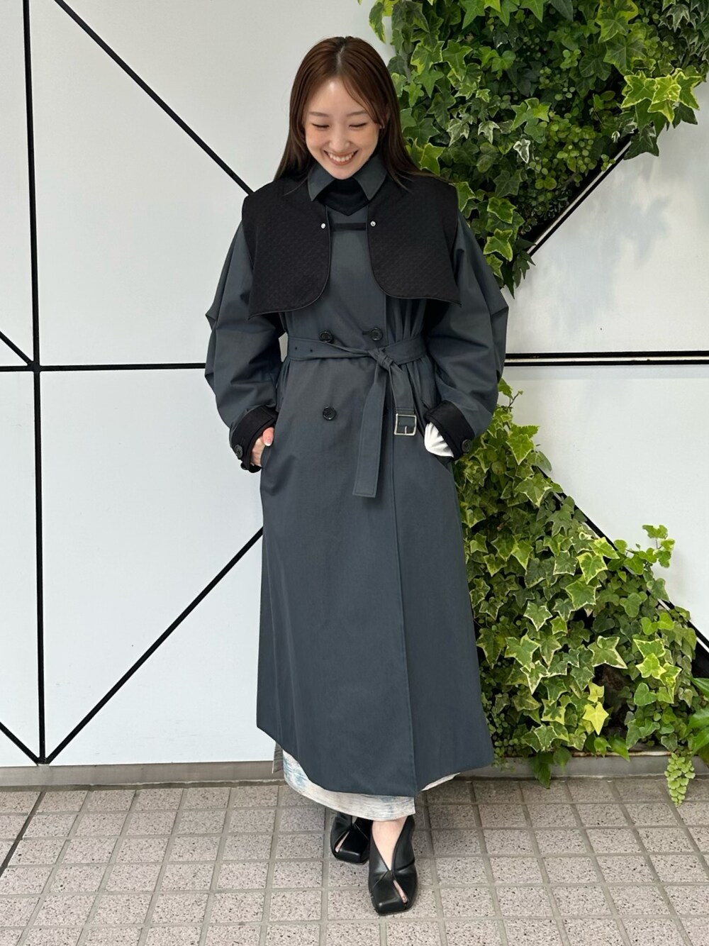 「トレンチコート、PUBLIC TOKYO、春コート」｜「PUBLIC TOKYOのラウンドストームトレンチコート（その他アウター、グレー系）」を使った、ｎａｎａさん（レディース・152cm）の春コーディネートの1枚目の写真
