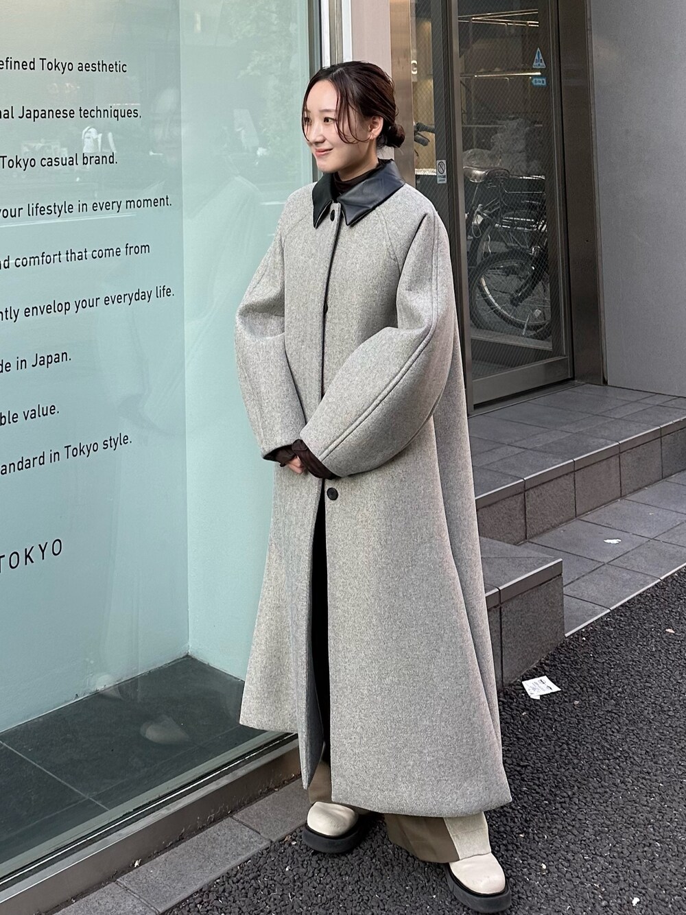 「コート、アウター、PUBLIC TOKYO」｜「PUBLIC TOKYOのツイードボンディングコート（ステンカラーコート、ベージュ系）」を使った、ｎａｎａさん（レディース・152cm）の秋コーディネートの1枚目の写真