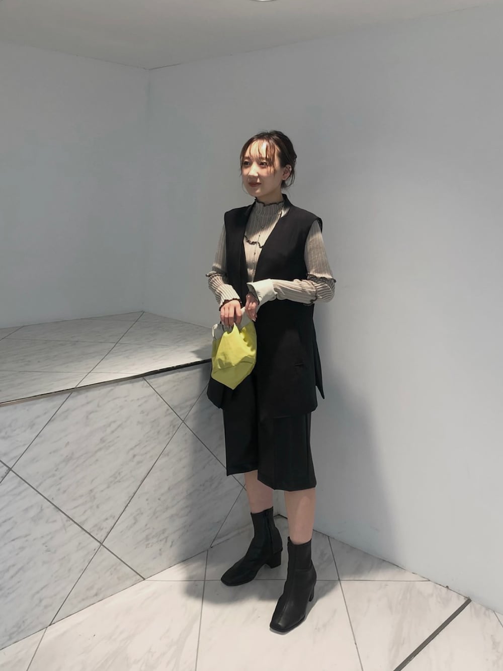 リーズン⭐︎PUBLIC TOKYO エコレザーハーフパンツ/ウォッシャブル