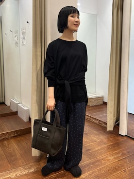 「URBAN RESEARCH DOORS WOMENS」｜久木 美音さん（レディース・157cm）の秋コーディネート